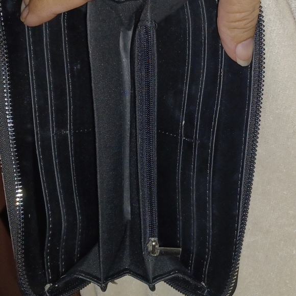 🆕🎁♥️MICKEY MOUSE WALLET - Picture 3 of 3